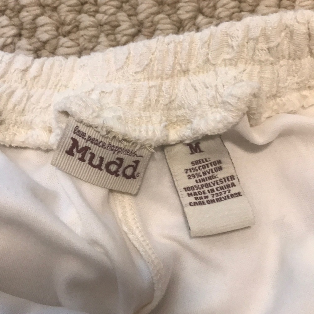 Juniors Mudd Lace Shorts - Picture 3 of 3